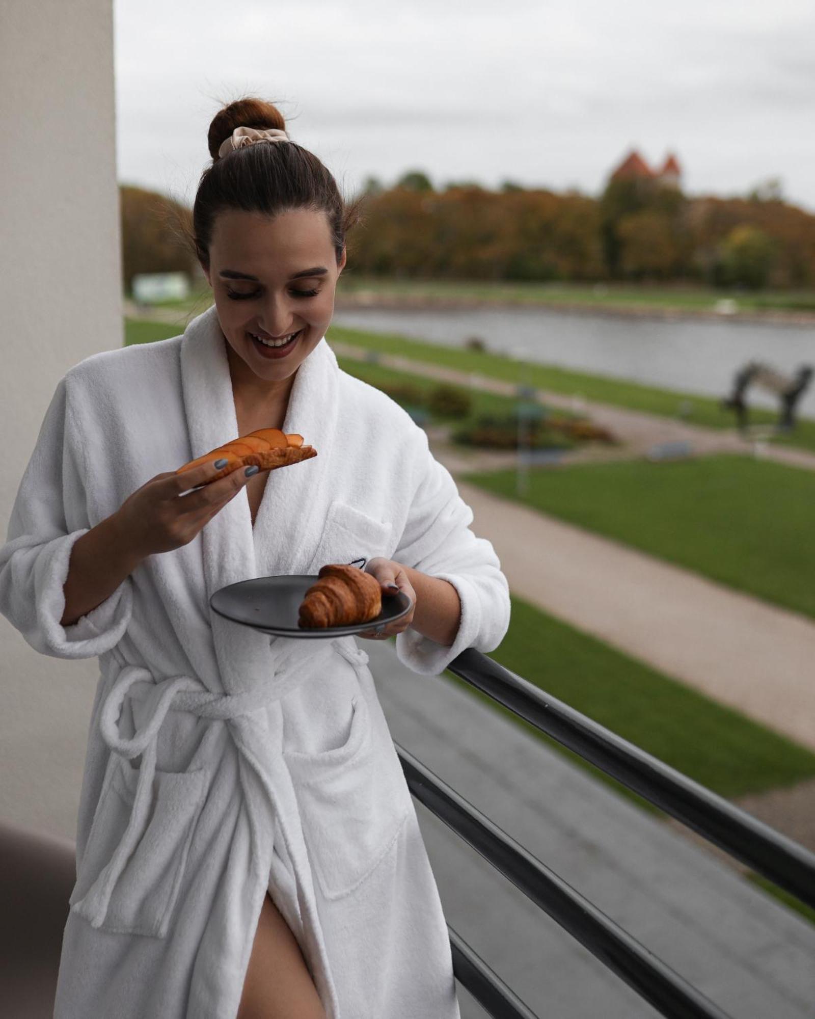 Oe Seaside Suites & Spa Kuressaare Exterior foto