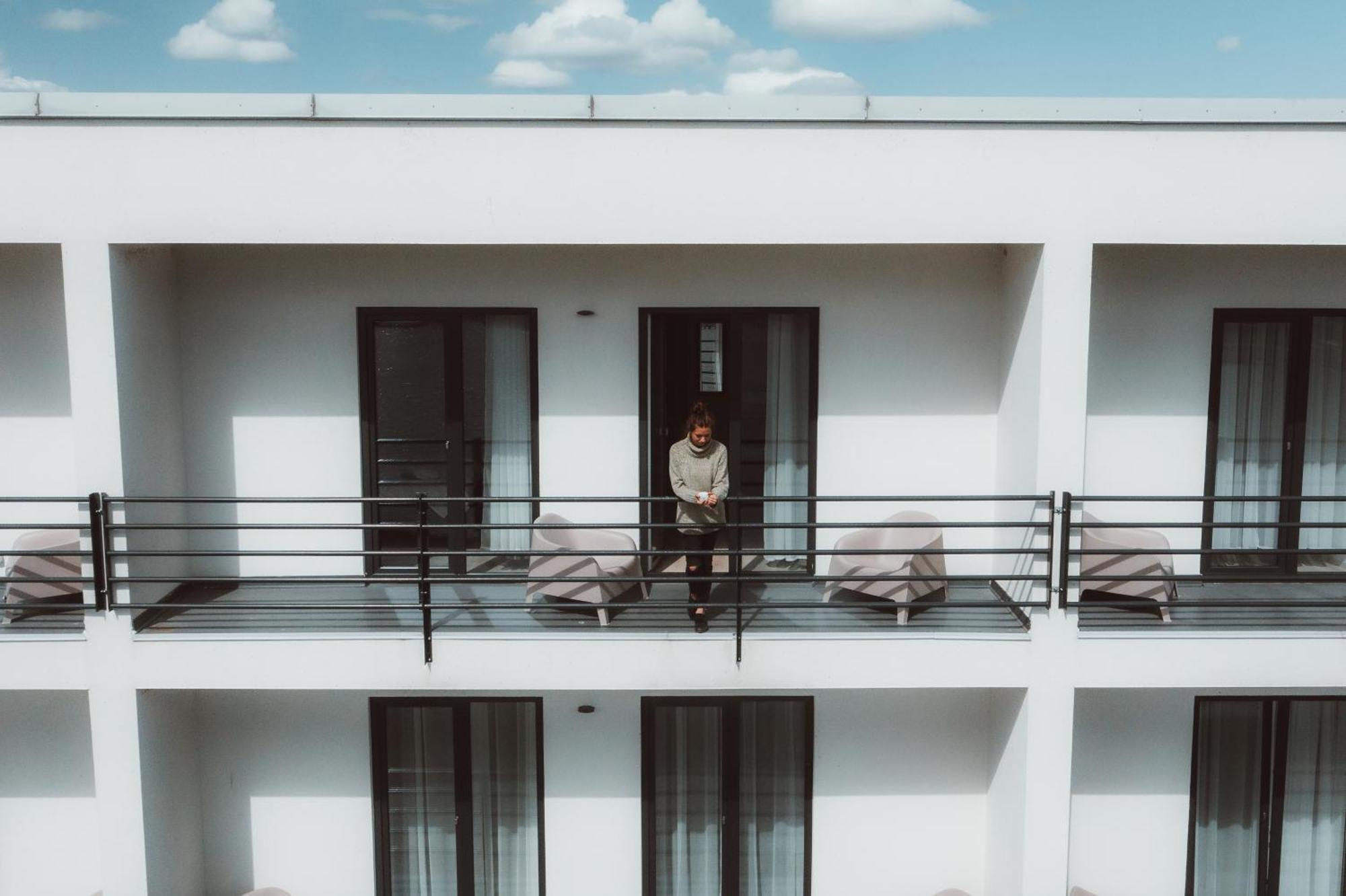 Oe Seaside Suites & Spa Kuressaare Exterior foto