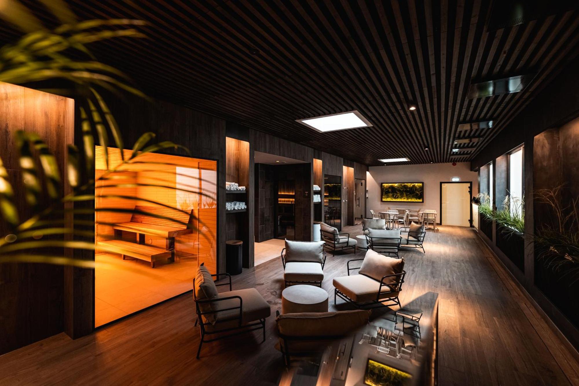 Oe Seaside Suites & Spa Kuressaare Exterior foto