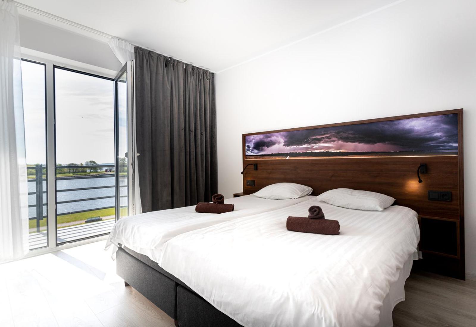 Oe Seaside Suites & Spa Kuressaare Quarto foto